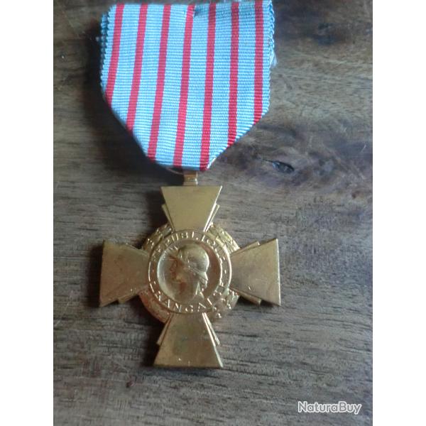 m�daille  croix du combattant france
