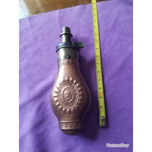 Rare poire � poudre de coffret
