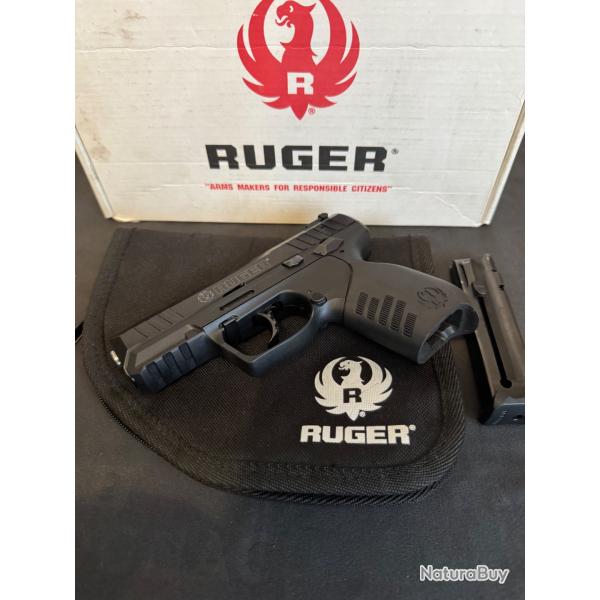 Pistolet RUGER SR22