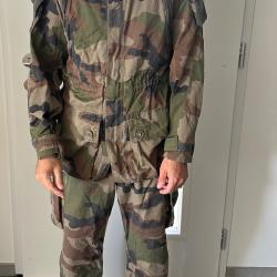 Lot ensemble de combat