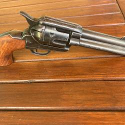 colt 45 Denix 1886 dans sa bo&icirc;te