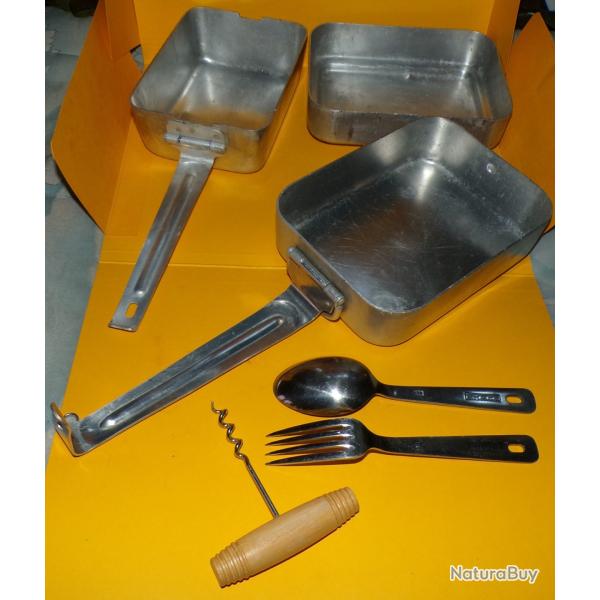 GAMELLE POUR LE REPAS DE L'ARMEE FRANCAISE DE FABRICATION FRANCAISE TOURNUS 1979 AVEC SES COUVERTS
