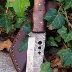 Couteau Tactical Urbain Tanto Damas Lame Acier 256 Couches Manche 2 Bois Etui Cuir Fabric Artisanale