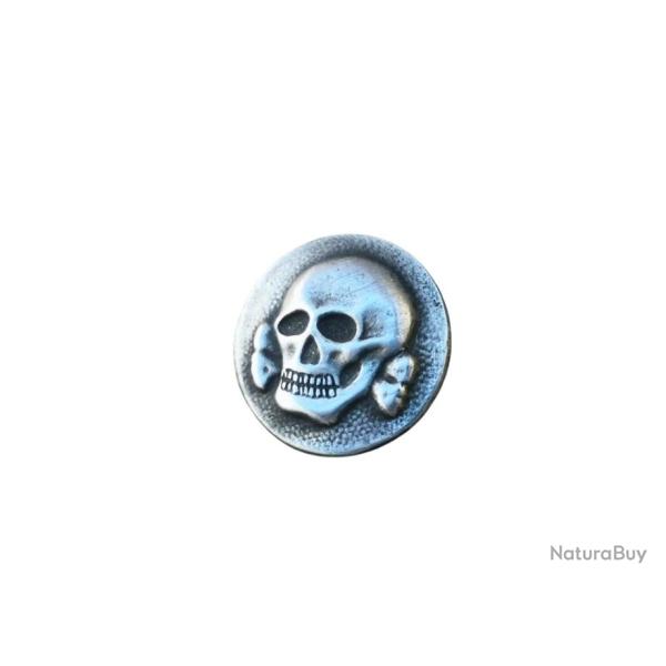 Bouton t�te de mort  ( 12 mm ) reproduction