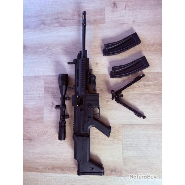 Carabine semi-automatique ISSC MK22 Standard - 22 LR / Noir + Lunette + Tr�pied + R�cup�rateur