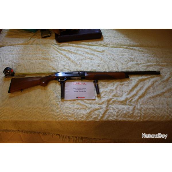 vends fusil chasse cal 12 marque BENELLI Super 90 choke interchangeable excellent etat