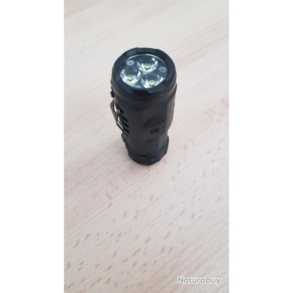 Lampe de poche chasse survie
