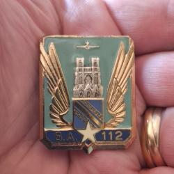 INSIGNE BASE AERIENNE 112 REIMS ( DRAGO - A 565 )