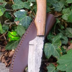 Skinner Couteau Damas Lame 256 Couches Lame Drop Point Manche Bois Olivier Fabr Artisanale Etui Cuir