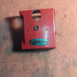 Carter capot couvercle moteur tron&ccedil;onneuse jonsereds 49 SP