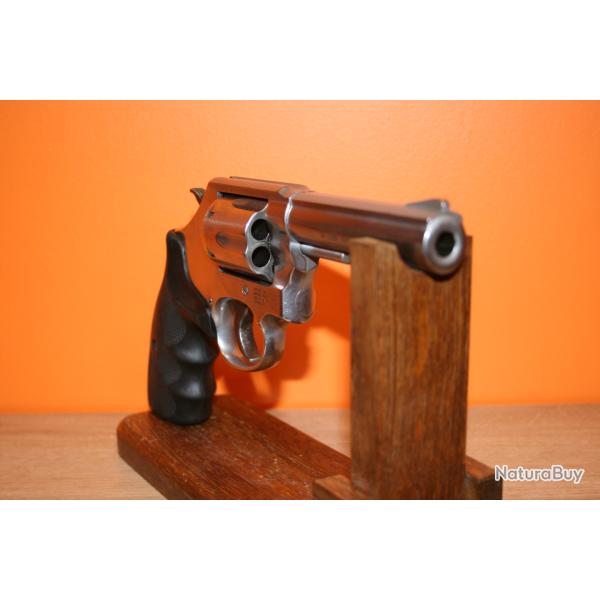 REVOLVER SMITH & WESSON MOD. 64 POLICE 38SP