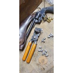 Moule 41 LC  IDEAL 386 177  Revolver 41 Long Colt ogives &agrave; &eacute;paulement repro cartouches d'origine TBE