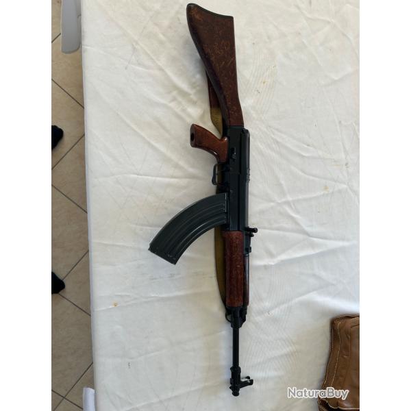 carabine STV, MK, 67, calibre 7,62 � 39, crosse bois