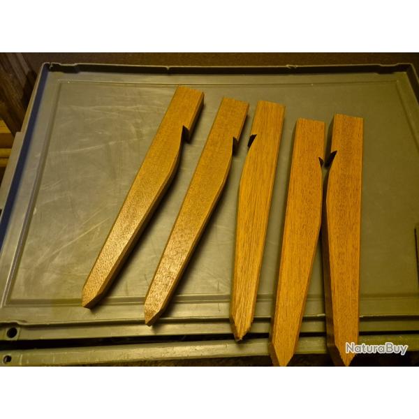 18 piquets de tente, sardine en bois exotique tr�s dur