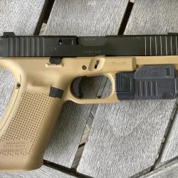 GLOCK 17 Gen 5 FR ARMY COYOTE 9X19 para + lampe GTL2