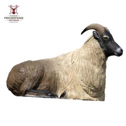 Tahr de l'Himalaya couch&eacute; Cible 3D - SRT
