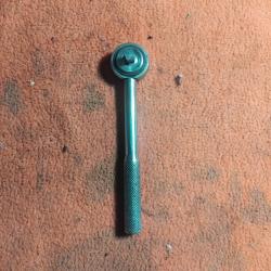 Cl&eacute; &agrave; douille &agrave; cliquet 1/4
