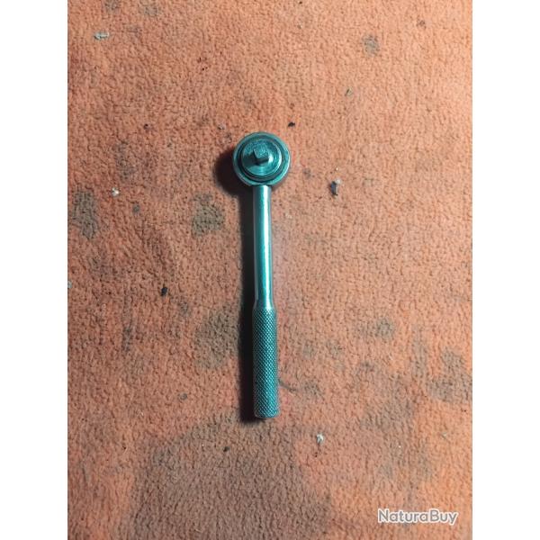 Cl� � douille � cliquet 1/4