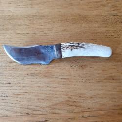 Petit couteau artisanal