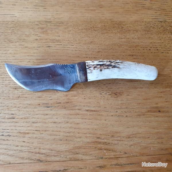 Petit couteau artisanal