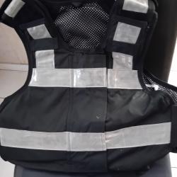 ENCHERE GILET PARE BALLES EN KEVLAR TAILLE M 1M70/1M75 75 KILOS