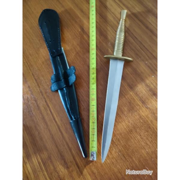 dague le couteau sas commando