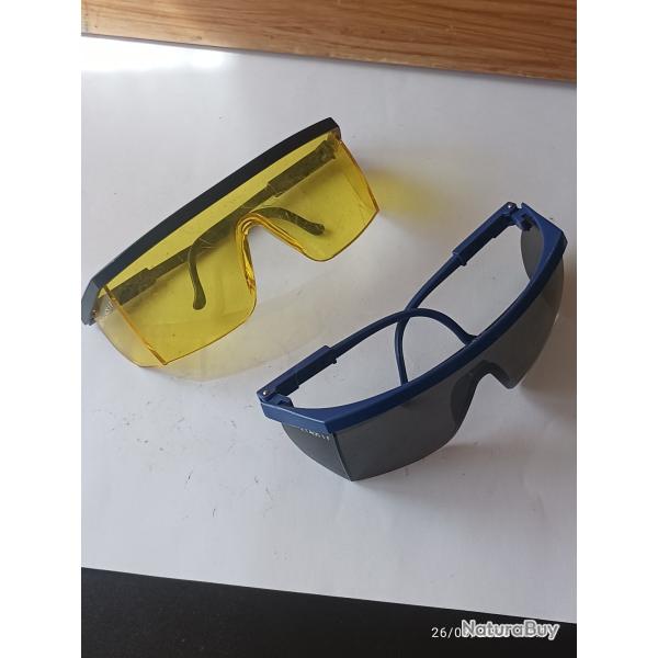 2 x LUNETTES DE PROTECTION -  BRANCHES REGLABLES