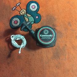 Lanceur d&eacute;marreur d&eacute;broussailleuse Kawasaki TD040D