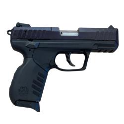 Ruger SR22 - .22 LR - 4 chargeurs - Nombreux accessoires - Occasion