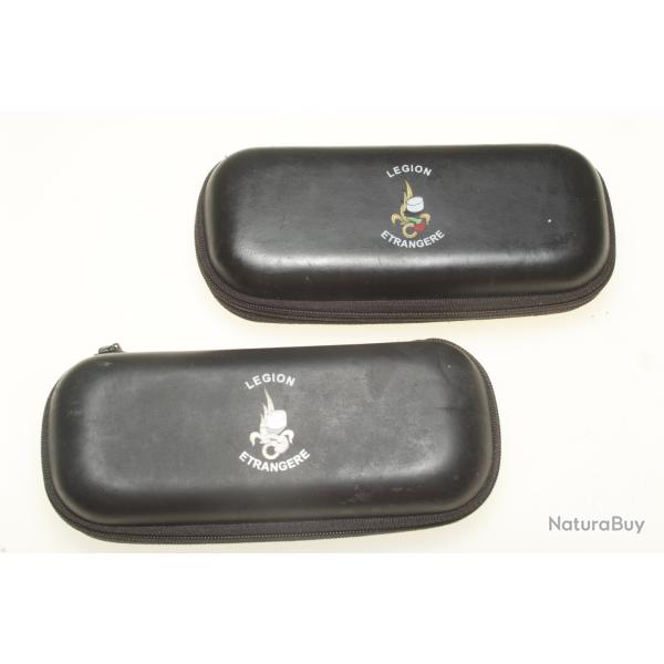 Lot de 2 �tuis de lunettes L�gion �trang�re