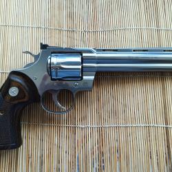 Revolver COLT PYTHON Inox 6" cal. 357 Magnum proche du neuf