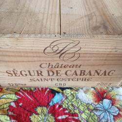 Caisson 12 bouteilles st Est&egrave;phe 2003
