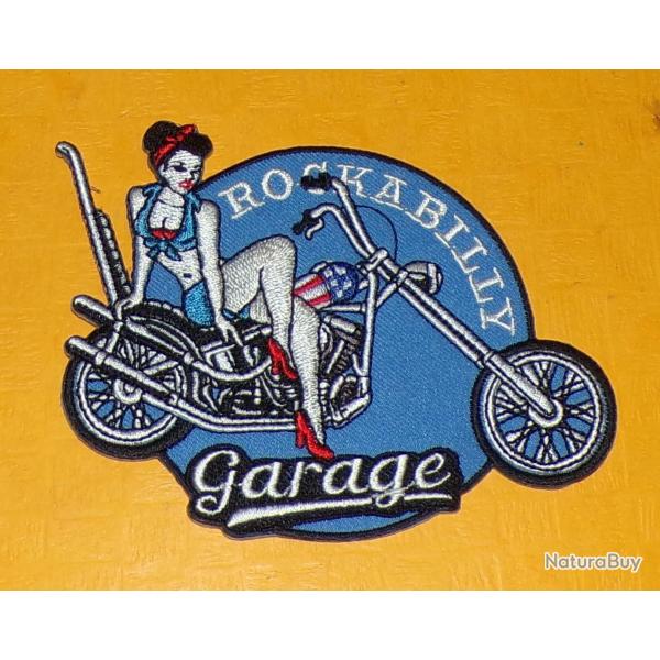 TISSU PATCH : ROCKABILLY GARAGE  , DIAMETRE 10 CM , BON ETAT VOIR PHOTOS . POUR TOUT RENSEIGNEMENT