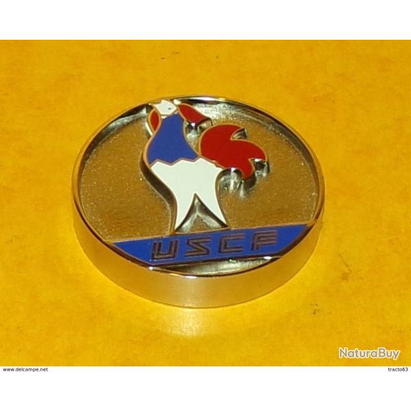 U.S.C.F� UNION SPORTIVE DES CHEMINS DE FER , DIAMETRE 50 MM EPAISSEUR 10 MM POIDS 120 GRAMMES,�ETAT