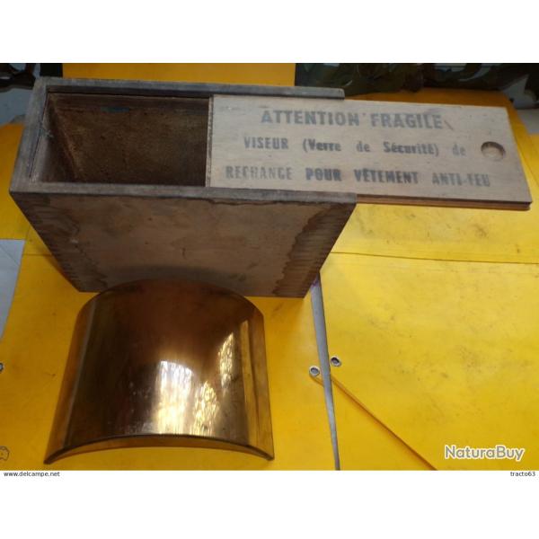 VERRE DE SECURITE DE RECHANGE POUR VETEMENT ANTI-FEU DANS SA BOITE EN BOIS D'ORIGINE� , FABRICATION