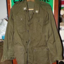 VESTE DE TREILLIS MILITAIRE DE L'ARMEE ITALIENNE 1979, TAILLE M SOIT 39-40&nbsp; , BON ETAT VOIR PHOTOS&nbsp;