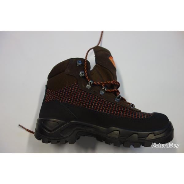 CHAUSSURE CHIRUCA JAGUAR  TAILLE 39