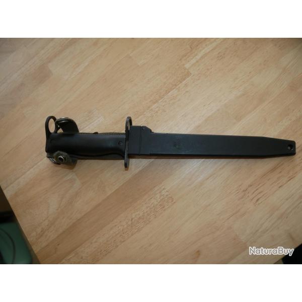Ba�onnette de  FAMAS Second Type fourreau DLT 01/87 et Lame DLT 01/87