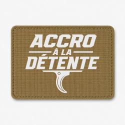 Patch Tir Sportif - Accro &agrave; la d&eacute;tente - Coyote / Blanc