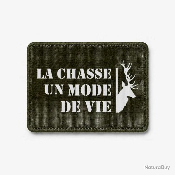 �cusson Chasse - Un mode de vie - Cerf - Olive / Blanc