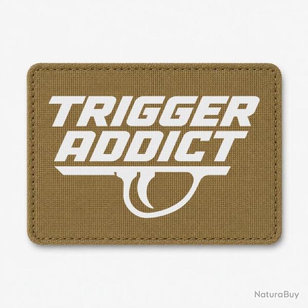 Patch Tir Sportif - Trigger Addict - D�tente typographique - Coyote / Blanc