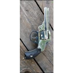Revolver Harrington & Richardson 22lr first model