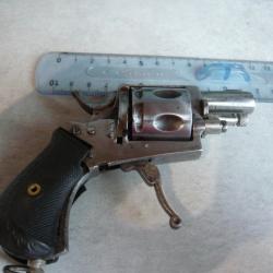 Petit revolver ancien hollandais - calibre .320 - 6 coups - 13 cm