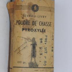 Bidons de poudre vide