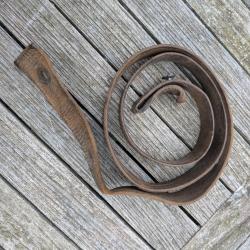 Vends bretelle cuir pour fusil Schmidt Rubin 1889 ou cadet.