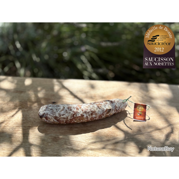 Saucisson aux Noisettes