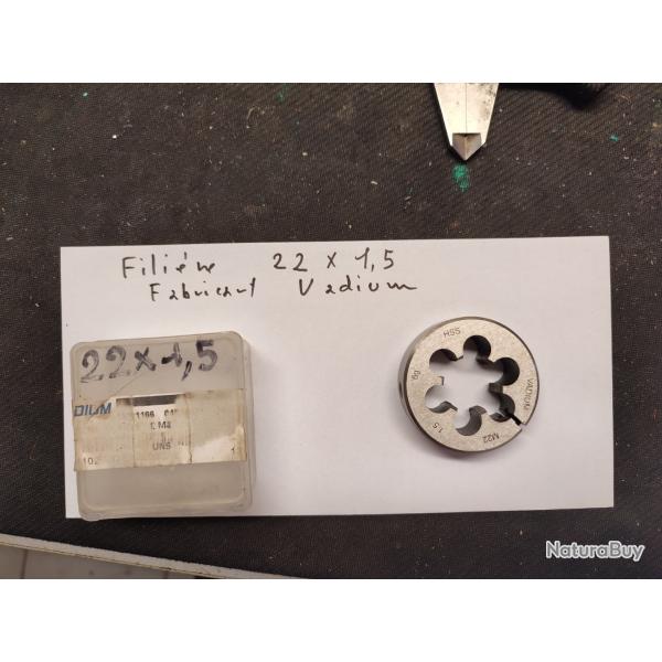 Fili�re  22/1,5 r�glable  , pour filetage de canon syst�me m�trique ,europ�en