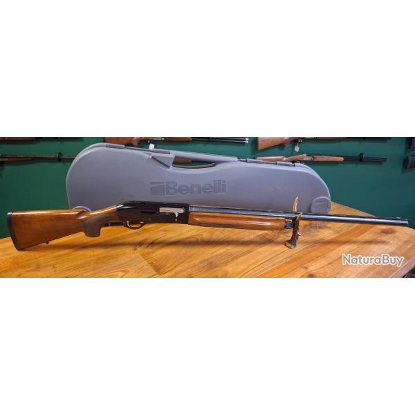 Fusil Semi-automatique cal.12/76 BENELLI MONTEFELTRO et sa mallette