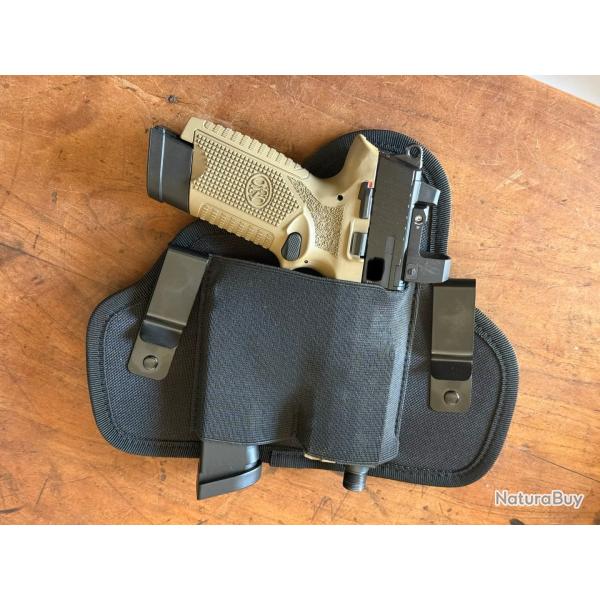 Holster port discret