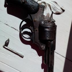 Revolver 1873
